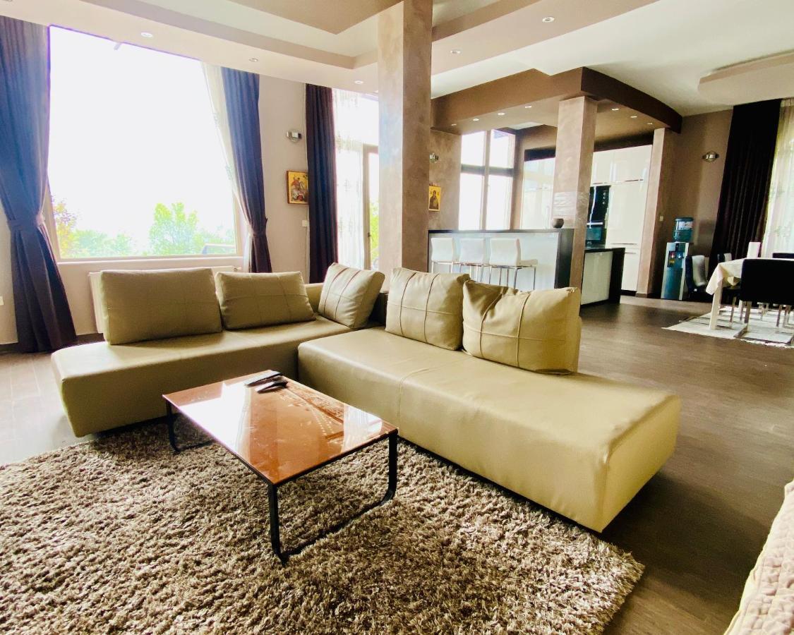 Villa Sunny Side Apartment Skopje Dolno Solnje Extérieur photo